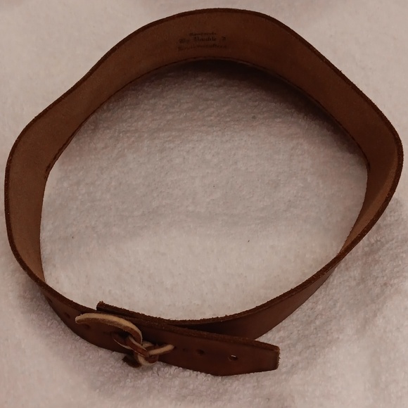 VINTAGE Tooled Leather Visor (Pre-Loved) - Picture 3 of 10